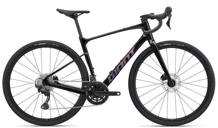 Giant Revolt Advanced 2 Carbon <BR>- 2025 Carbon Gravel cykel