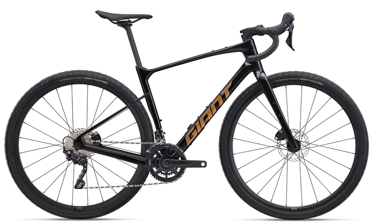 Giant Revolt Advanced 3 Panther <BR>- 2025 Carbon Gravel cykel