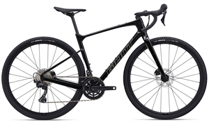 Giant Revolt Advanced 2 Panther <BR>- 2024 Carbon cross cykel 